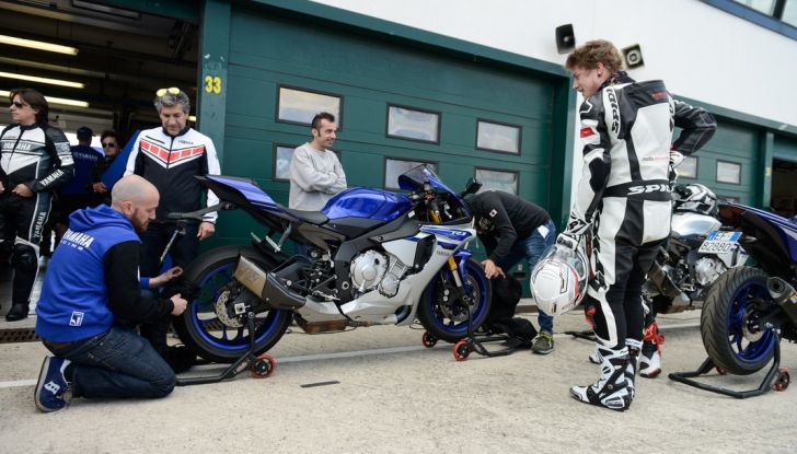 A Misano con Yamaha Supersport Pro Tour 2016: Adrenalina a mille! - Foto 57 di 60