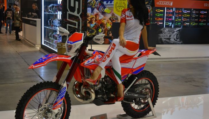 Tutte le novità LIVE per Beta dagli stand di EICMA 2016 - Foto 10 di 18