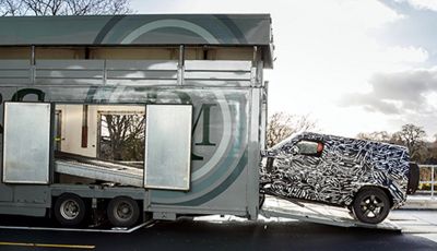 Nuova Land Rover Defender 2020, nuove immagini dei test dinamici