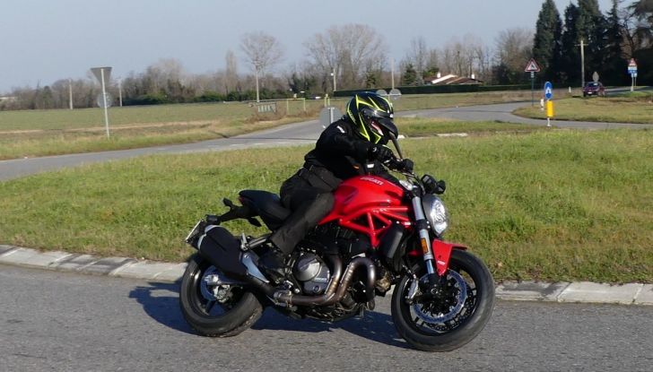 Ducati Monster 821: il migliore di sempre - Foto 31 di 39