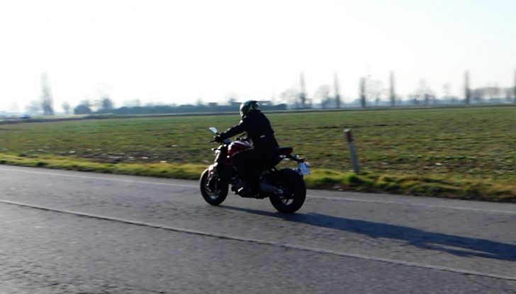 Ducati Monster 821: il migliore di sempre - Foto 37 di 39