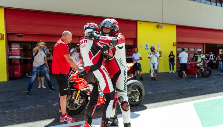 Ducati Superleggera Superbike Experience: un sogno esclusivo - Foto 4 di 6