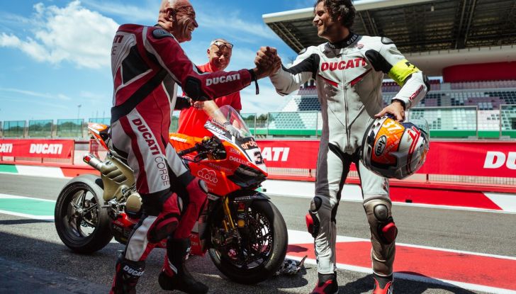 Ducati Superleggera Superbike Experience: un sogno esclusivo - Foto 5 di 6