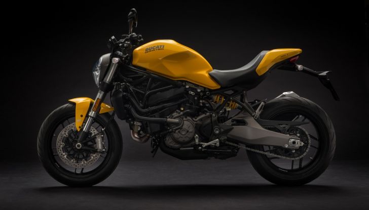 Ducati Monster 821 - Foto 1 di 6