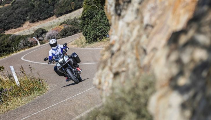 Test Honda CB 500X: divertimento e facilità immediata! - Foto 36 di 41