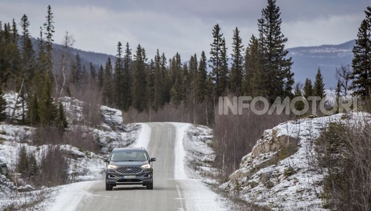 Nuova Ford Edge 2019: dinamica, spaziosa e con nuove dotazioni tecnologiche - Foto 11 di 33