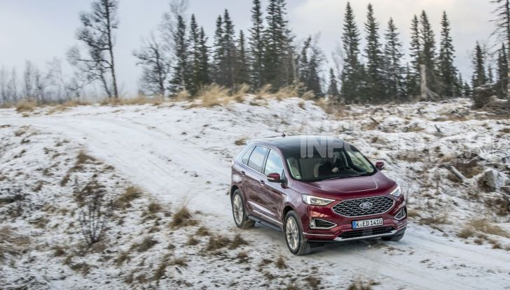Nuova Ford Edge 2019: dinamica, spaziosa e con nuove dotazioni tecnologiche - Foto 19 di 33