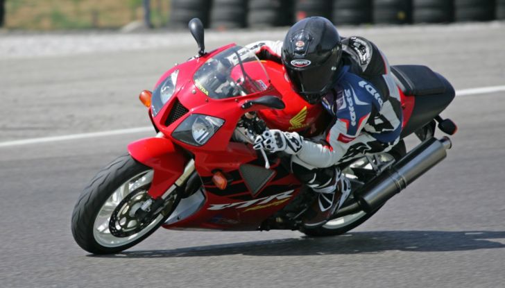 Un sogno realizzato: test ride Honda VTR 1000 SP 1 - Foto 11 di 20