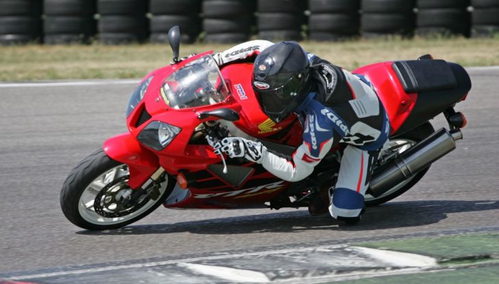 Un sogno realizzato: test ride Honda VTR 1000 SP 1 - Foto 16 di 20