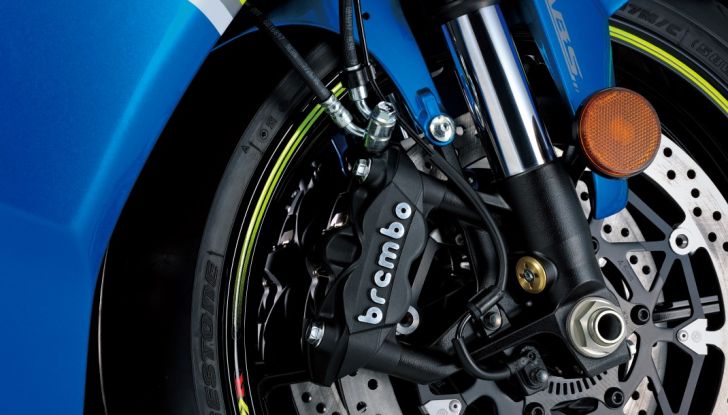 Nuova Suzuki GSX-R 1000 2017 in versione base ed R - Foto 8 di 43