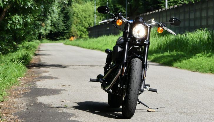 Harley-Davidson Sportster 1200 Roadster: La nostra prova del mito HD - Foto 15 di 38