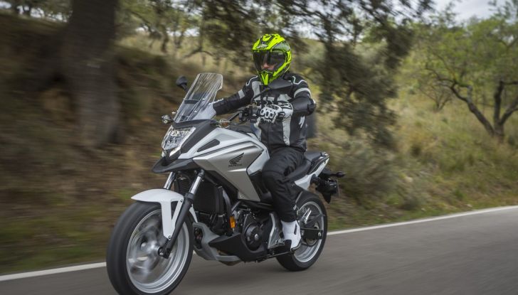 Honda NC750X 2016, La nostra prova su strada - Foto 13 di 32