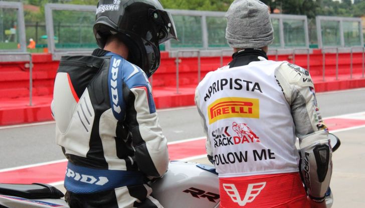 Pirelli SBK Track Days: a Imola con la BMW S1000RR - Foto 36 di 38