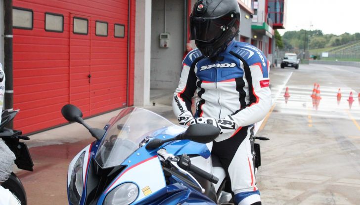 Pirelli SBK Track Days: a Imola con la BMW S1000RR - Foto 38 di 38
