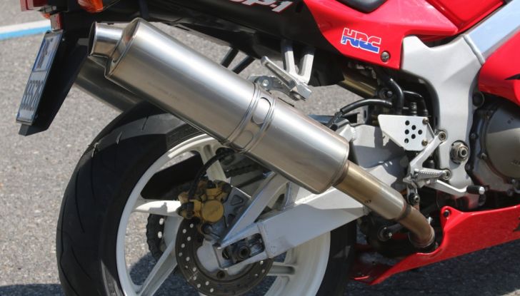 Un sogno realizzato: test ride Honda VTR 1000 SP 1 - Foto 18 di 20