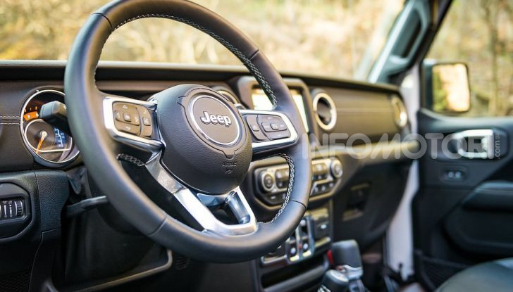 Prova nuova Jeep Wrangler 2018: la regina dell’offroad torna più forte - Foto 35 di 58