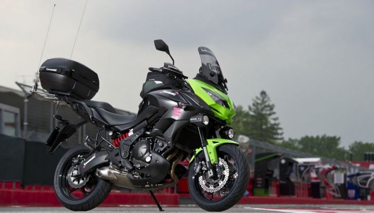 Kawasaki Versys 650 moto ufficiale del Giro d’Italia 2016 - Foto 1 di 5