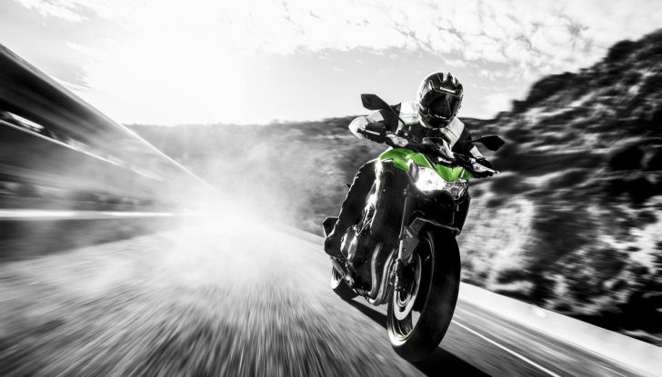 Kawasaki Z900: ora depotenziata per patenti A2 - Foto 5 di 15