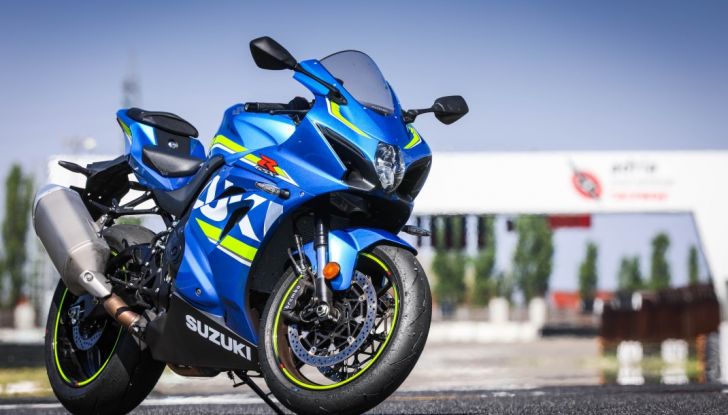Prova in pista Suzuki GSX-R 1000 2017: il Ritorno del Re - Foto 19 di 24