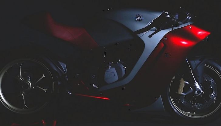 MV Agusta F4 Zagato 2017: la bella È la bestia - Foto 6 di 11