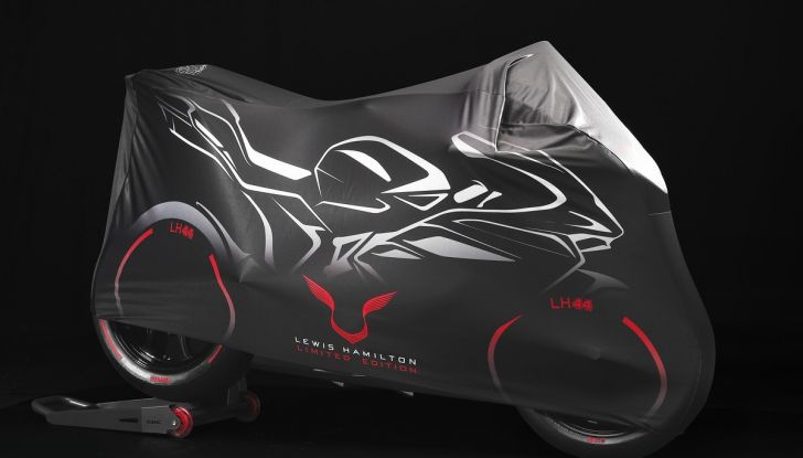 MV Agusta F4 LH44: migliorare la perfezione - Foto 23 di 40