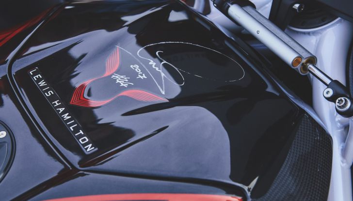 MV Agusta F4 LH44: migliorare la perfezione - Foto 34 di 40