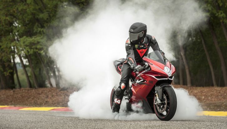 MV Agusta F4 LH44: migliorare la perfezione - Foto 4 di 40