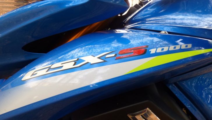 Suzuki GSX-S1000, la nostra prova: oltre il divertimento! - Foto 20 di 59