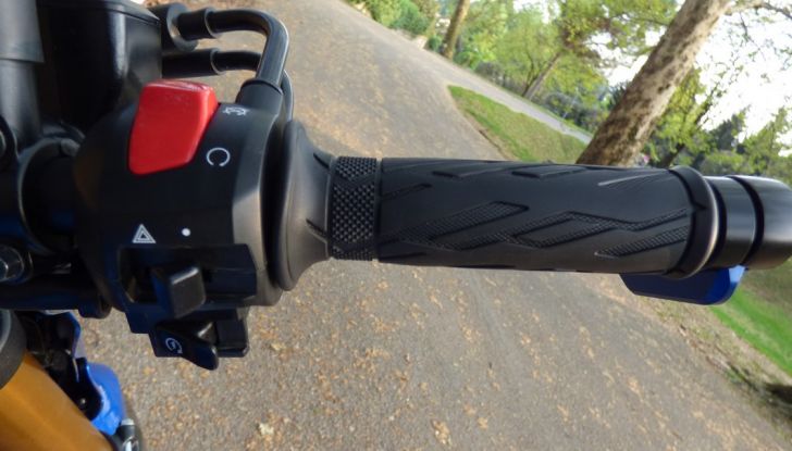 Suzuki GSX-S1000, la nostra prova: oltre il divertimento! - Foto 26 di 59