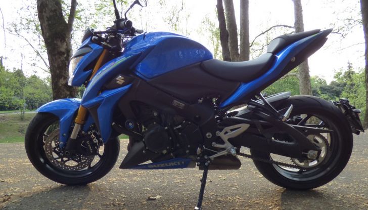 Suzuki GSX-S1000, la nostra prova: oltre il divertimento! - Foto 35 di 59