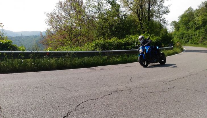 Suzuki GSX-S1000, la nostra prova: oltre il divertimento! - Foto 11 di 59