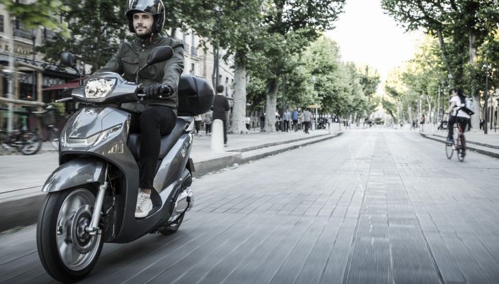 Peugeot Belville 125 e 200 - Foto 6 di 31