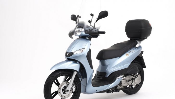 Prova Peugeot Tweet: lo scooter cittadino si fa in due - Foto 6 di 15