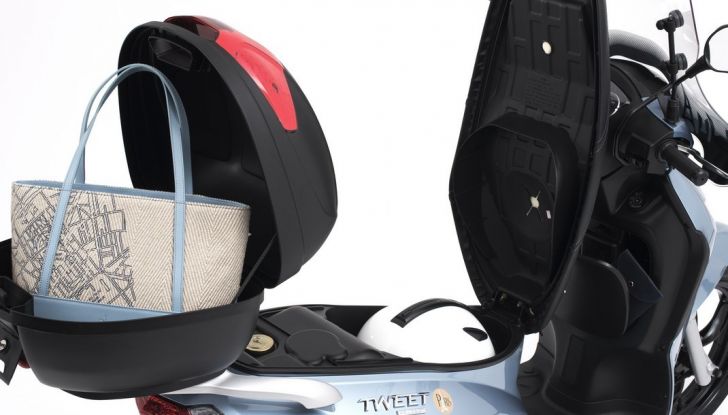 Prova Peugeot Tweet: lo scooter cittadino si fa in due - Foto 5 di 15