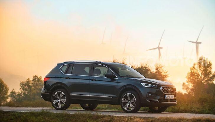Prova su strada Seat Tarraco: il SUV sportivo è ammiraglia del marchio - Foto 32 di 49