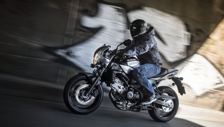 Suzuki SV 650 X arriva nei concessionari - Foto 9 di 25