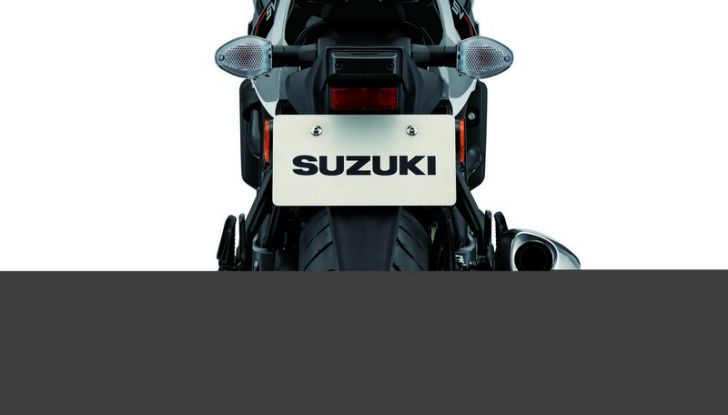 Suzuki SV 650 X arriva nei concessionari - Foto 25 di 25