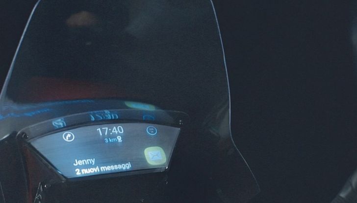 Samsung e Yamaha presentano il Tricity con Smart Windshield - Foto 18 di 27