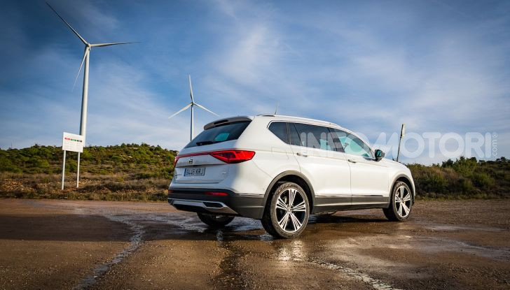 Prova su strada Seat Tarraco: il SUV sportivo è ammiraglia del marchio - Foto 24 di 49