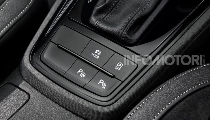 Skoda Scala prova su strada, motori e prezzi - Foto 25 di 32