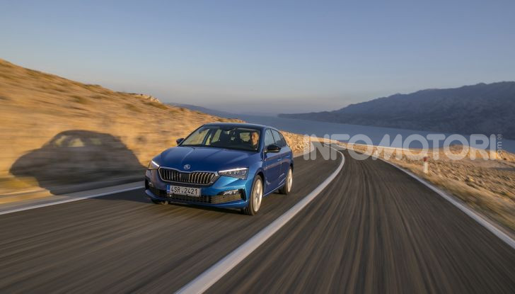 Skoda Scala prova su strada, motori e prezzi - Foto 9 di 32