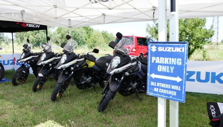 Suzuki V-Strom Academy 2018: imparare il fuoristrada con le Maxienduro - Foto 3 di 10