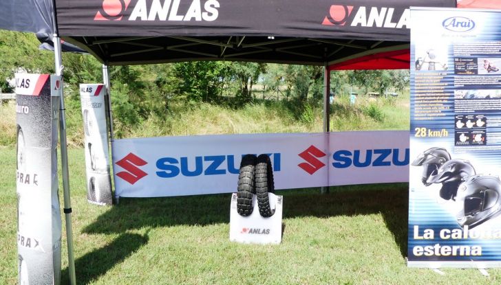 Suzuki V-Strom Academy 2018: imparare il fuoristrada con le Maxienduro - Foto 5 di 10