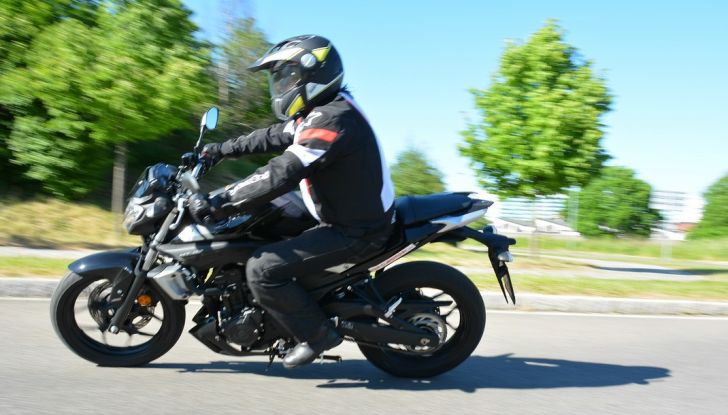 Prova Yamaha MT-03: entry level con qualcosa in più - Foto 15 di 28