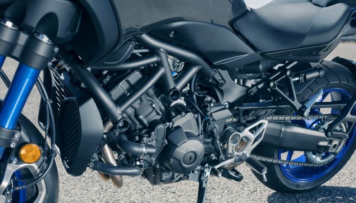Yamaha Niken: sarà la star di Eicma 2017? - Foto 12 di 18