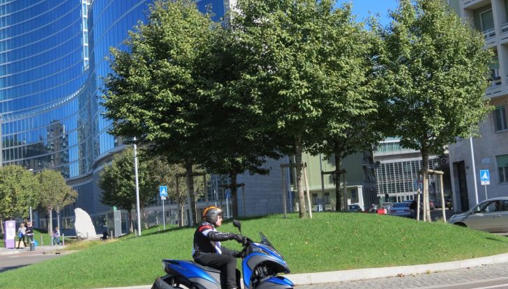 Yamaha Tricity 155: numero perfetto - Foto 10 di 39