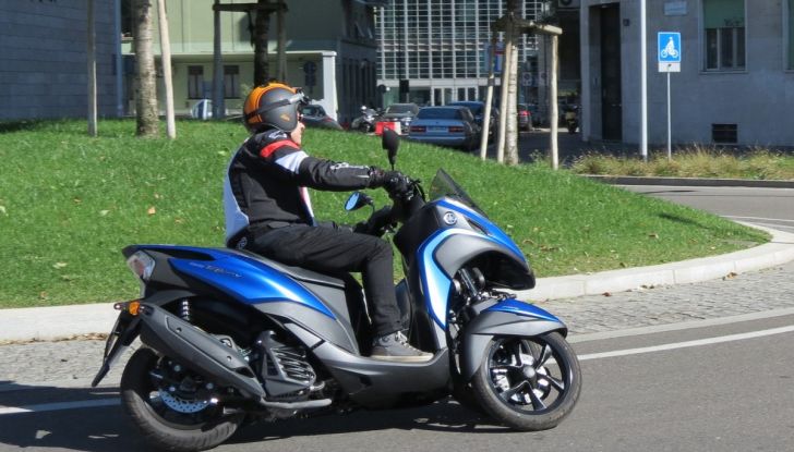 Yamaha Tricity 155: numero perfetto - Foto 7 di 39