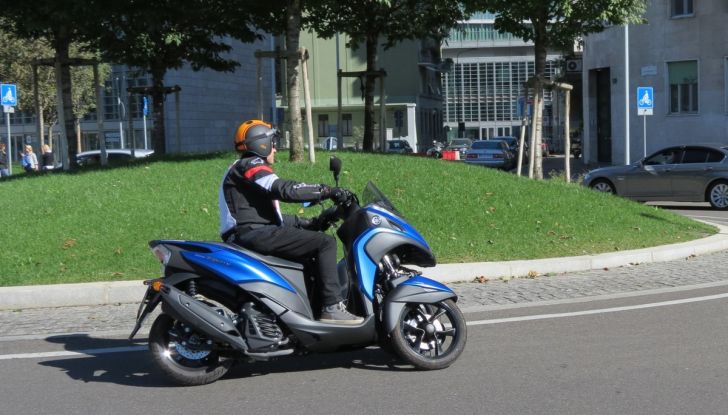 Yamaha Tricity 155: numero perfetto - Foto 8 di 39