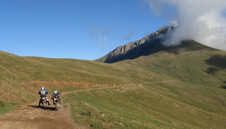 Adventouring: con Hat Venture e Fmi nasce il touring-avventura - Foto 15 di 22