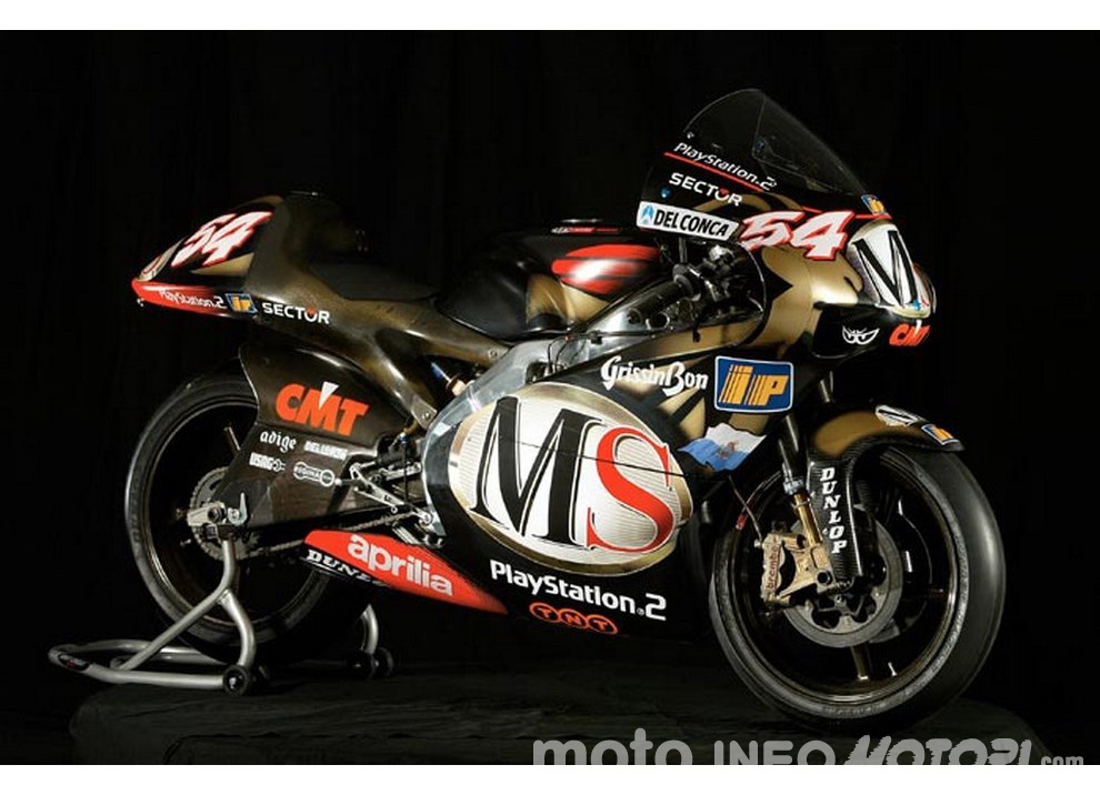 Al TT dell’Isola di Man 2016 anche le 250 2T: che spettacolo! - Foto 6 di 9